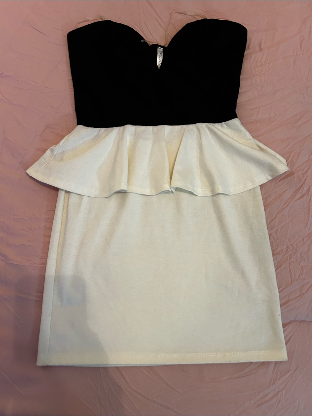 Black and Off-White Strapless Peplum Dress. Size L.